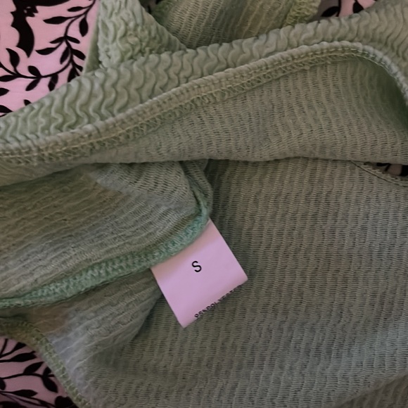 Nights in neon bikini set - Picture 6 of 8